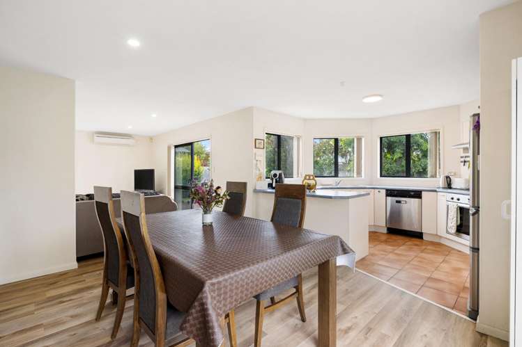21 Becmead Drive Harewood_3