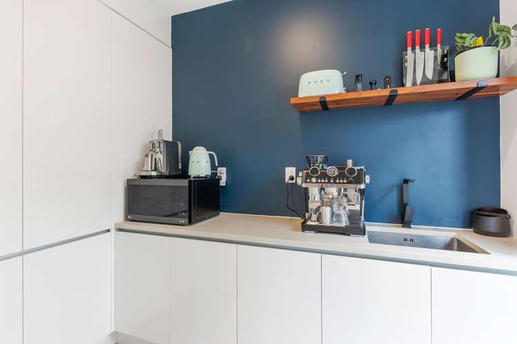 2 Tawatawa Street Long Bay_5