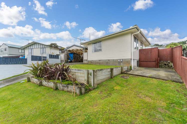 20 Blueberry Grove Timberlea_18