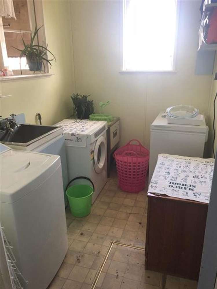 69 Fenton Street Stratford_11