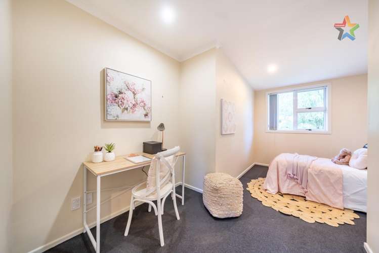 2 Molloys Road Te Marua_13