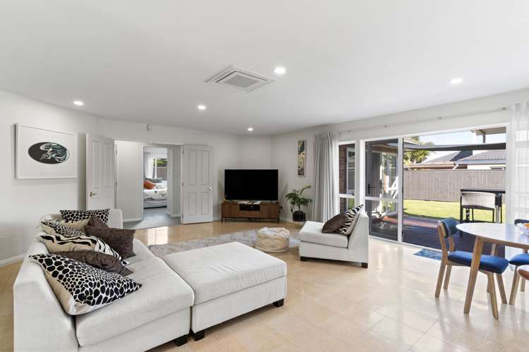 9 Glenross Drive Wattle Downs_6