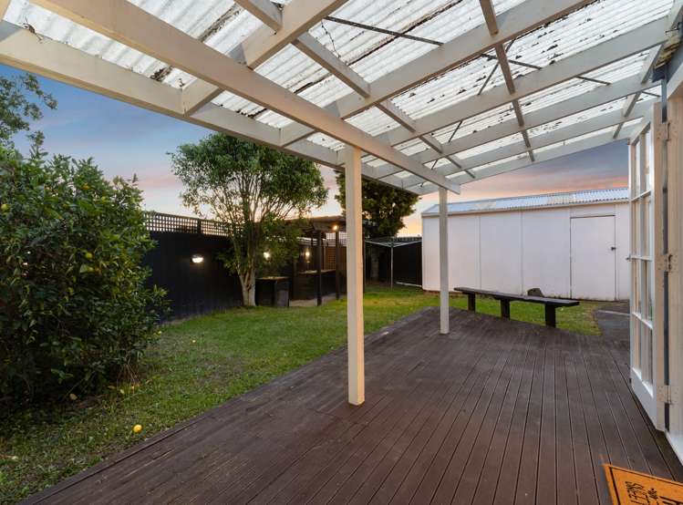 240E Great North Road_5