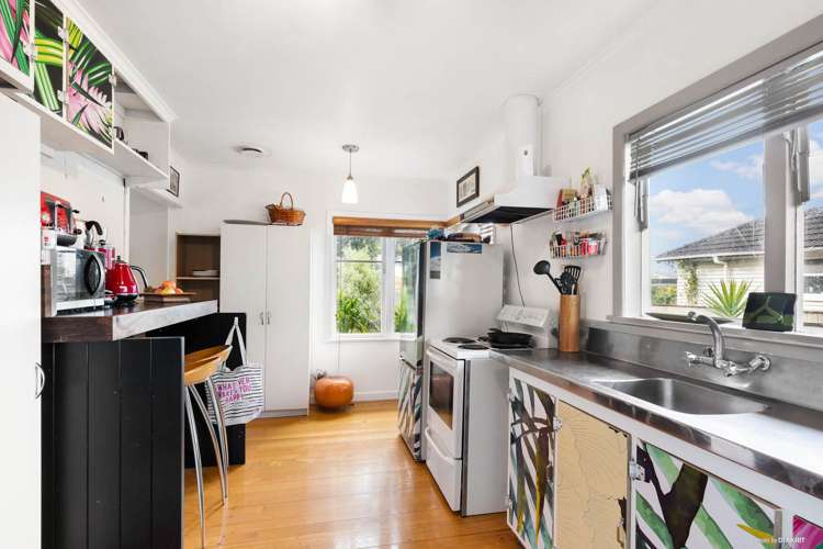 704b Te Atatu Road Te Atatu Peninsula_4