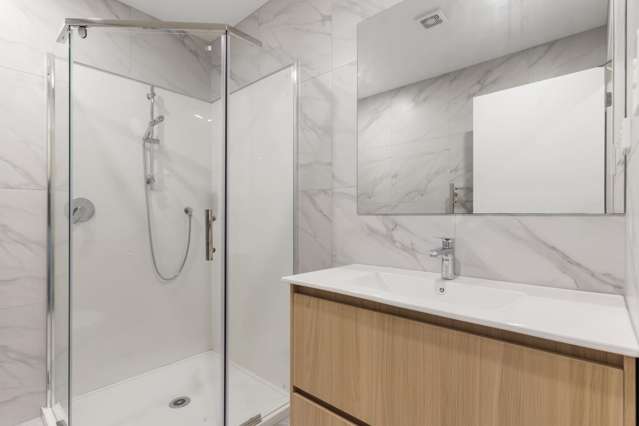 8/10 Orchid Place Te Atatu South_4