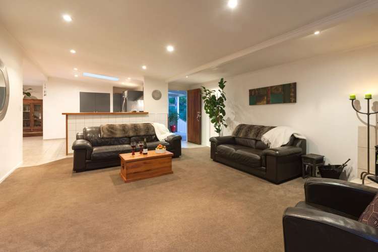 24a Cambridge Road Riverhead_9