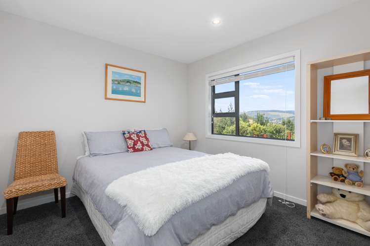 154 Endeavour Drive Whitby_15