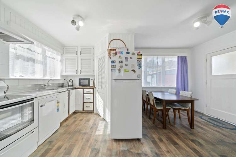 50 Arahura Crescent Waitangirua_5