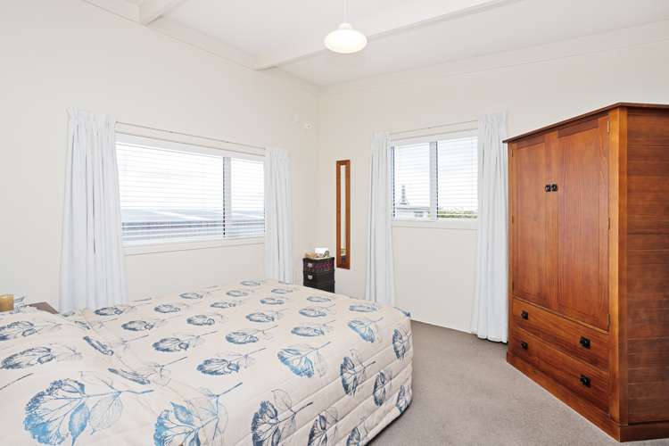 22 Hamlet Street Riverton_9