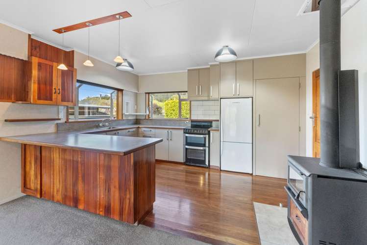 56 Eighty Eight Valley Road Wakefield_7