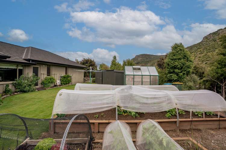 992 Aubrey Road Albert Town_17