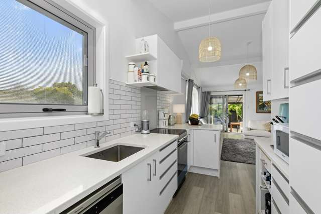 F/1 457 Fergusson Drive Trentham_3