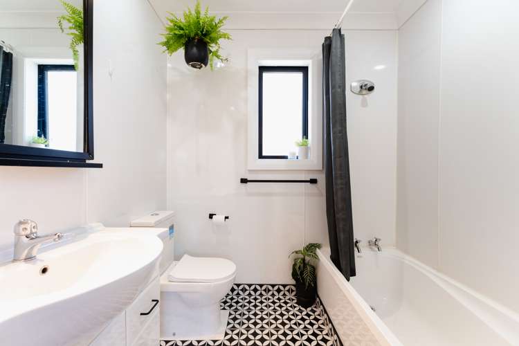 12 Montrose Street Mosgiel_26