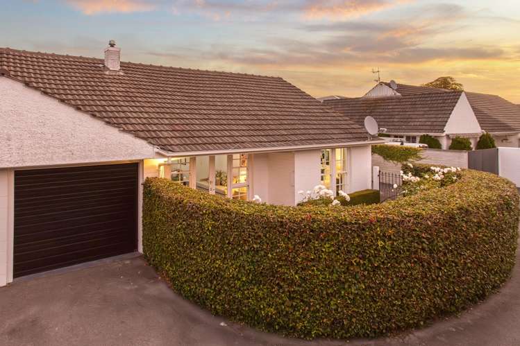 2/89 Winchester Street Merivale_11