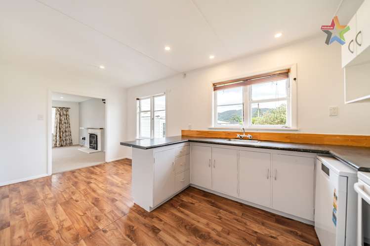 35 Frederick Street Wainuiomata_2