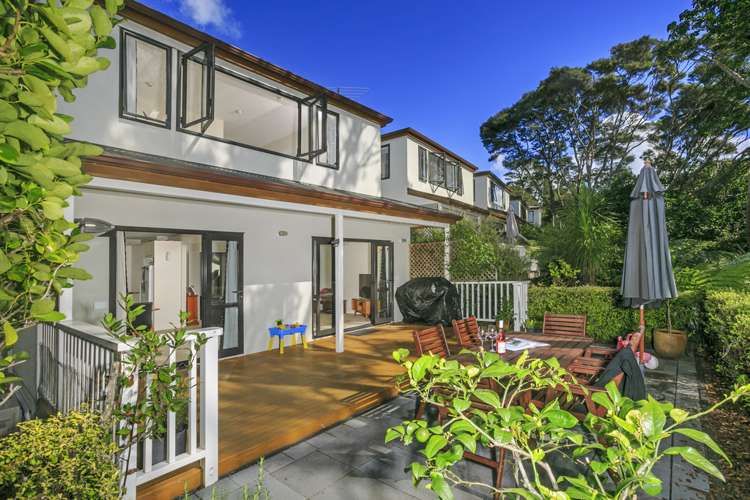 7/12 Herons Way Northcote_19