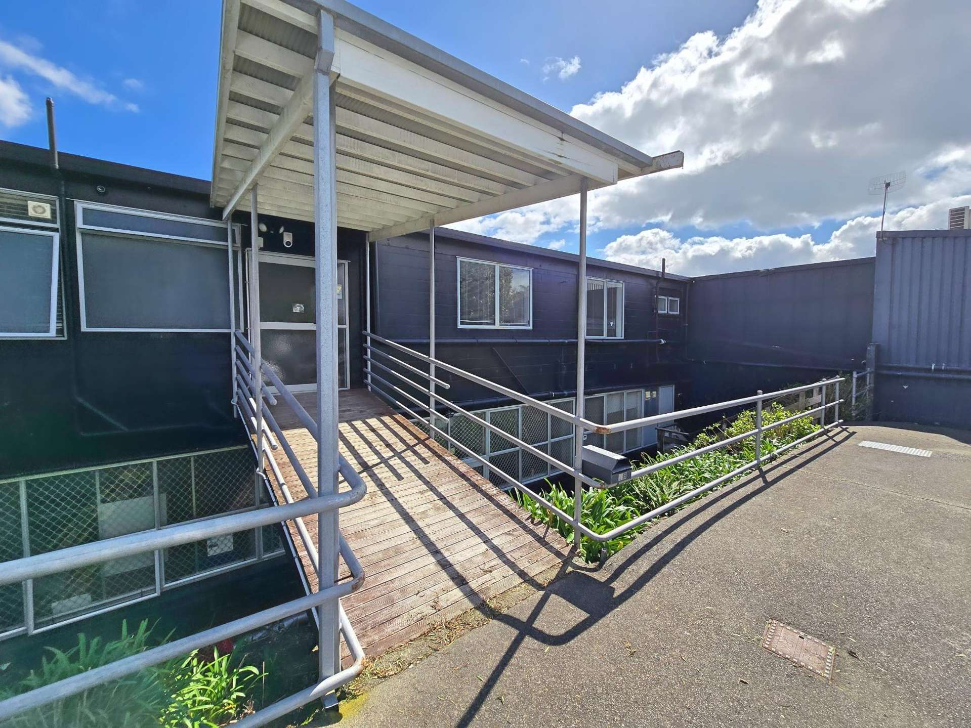 2/12 Collins Street Sandringham_0