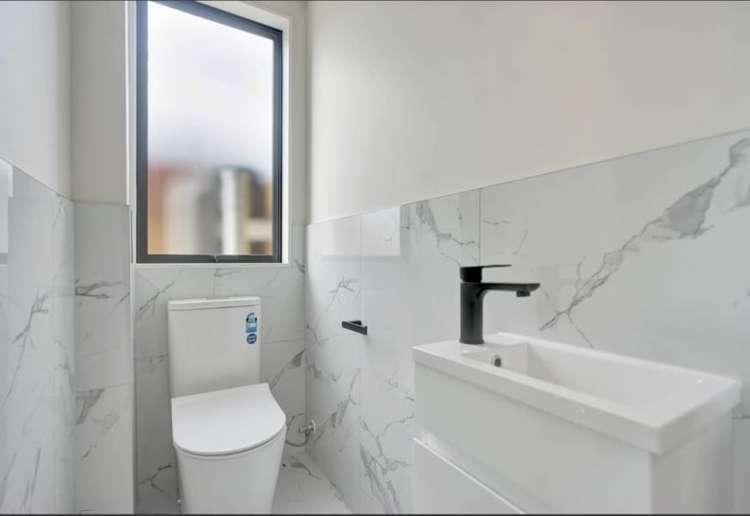 49b Riverton Drive Randwick Park_12