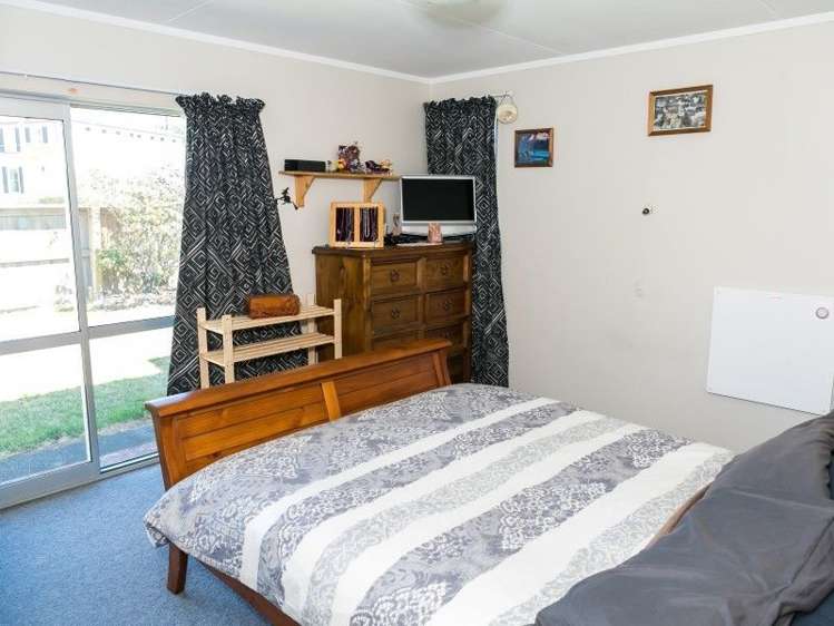 67b High Street Renwick_8