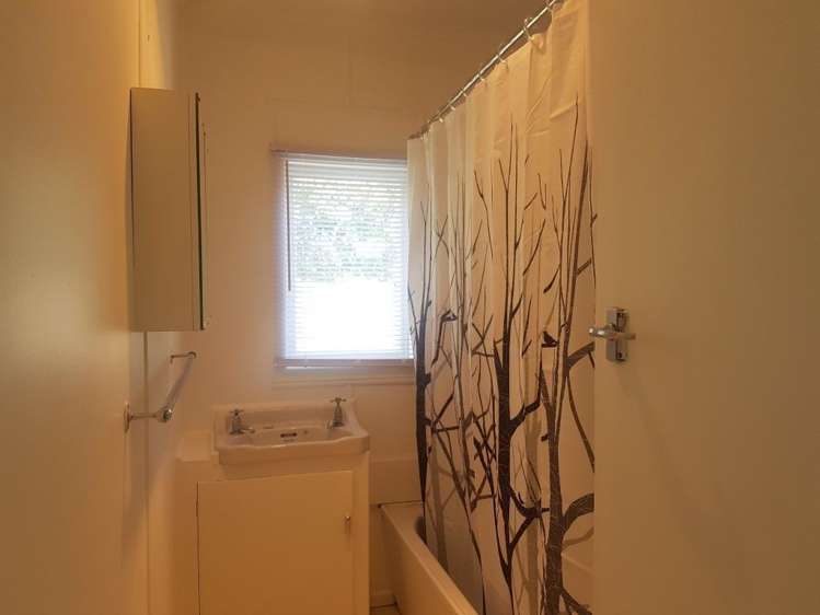 33 Tara Road Papamoa_5