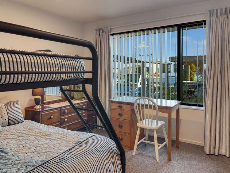 8 Rhoboro Road Twizel_15