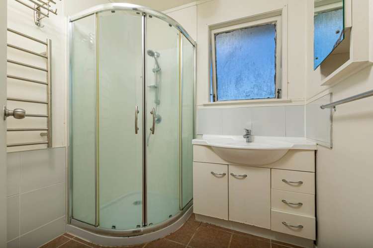 15 Lavery Place Sunnynook_17