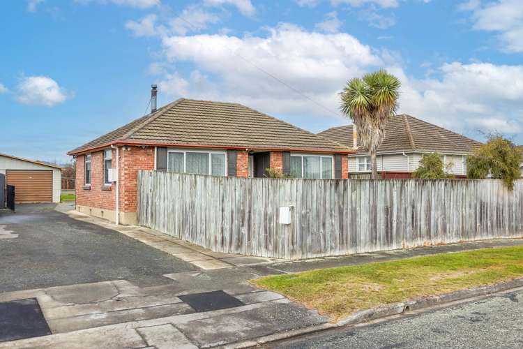 25 Avro Crescent Hornby_12