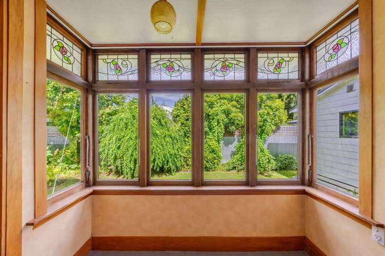 103 Duchess Crescent Mayfair_2