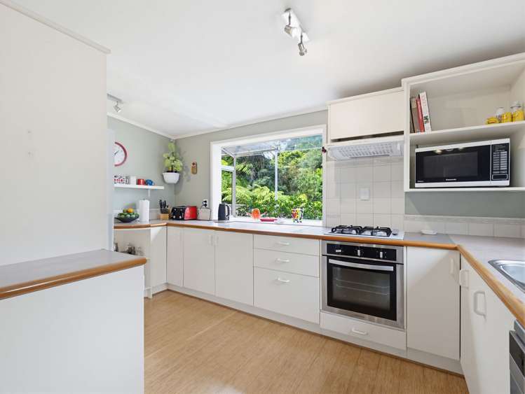 21 Sylvan Valley Avenue Titirangi_17