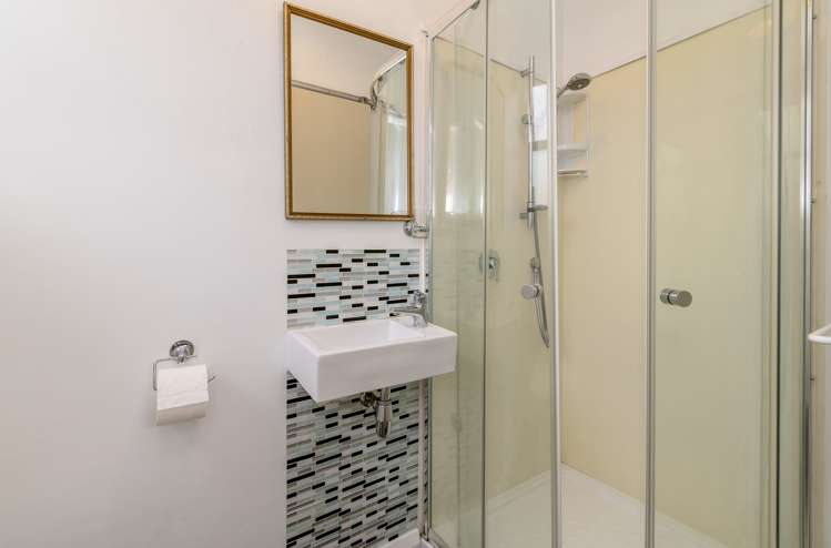 3 Moa Road Raumati Beach_19