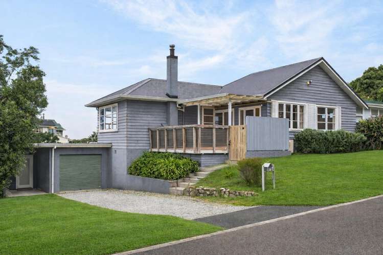 51 Douglas Street Okitu_1