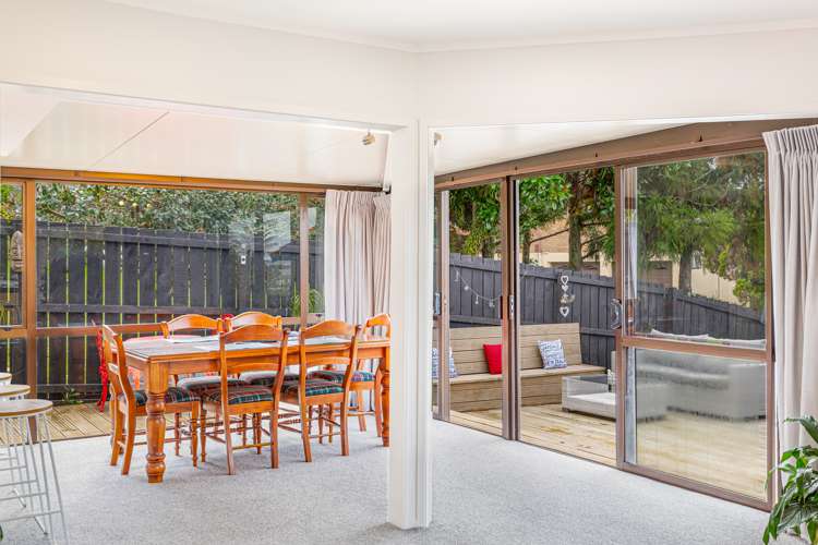 2/190 Norman Lesser Drive Saint Johns_7