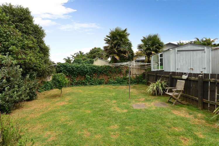 6 Cemetery Road Waiuku_28