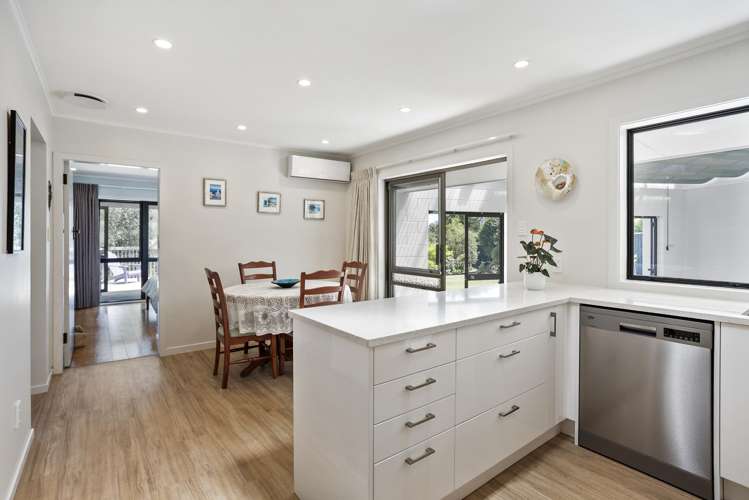 10 Winara Avenue Waikanae_8