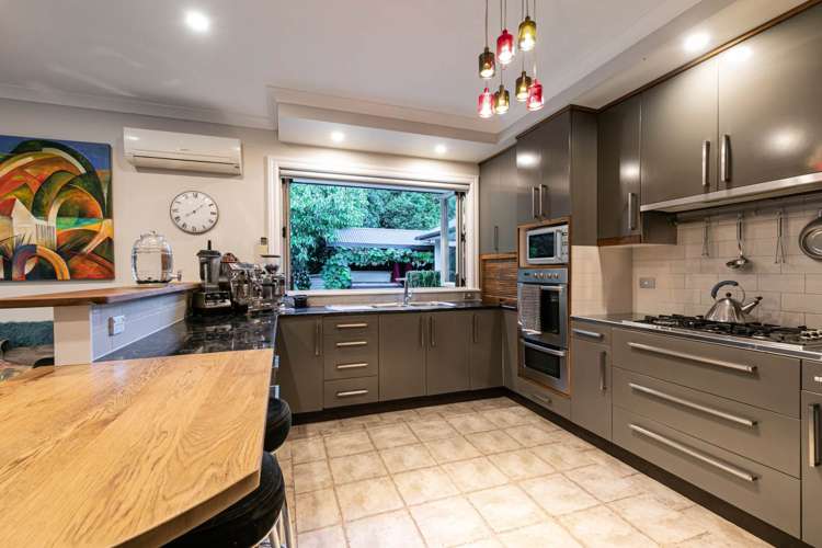 44 Isobel Road Greenhithe_10