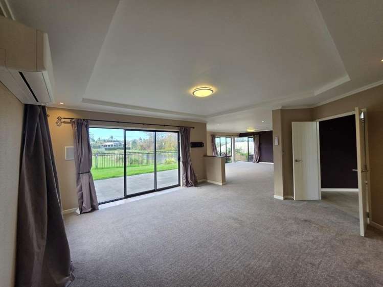 35 Oriental Parade Papamoa_2