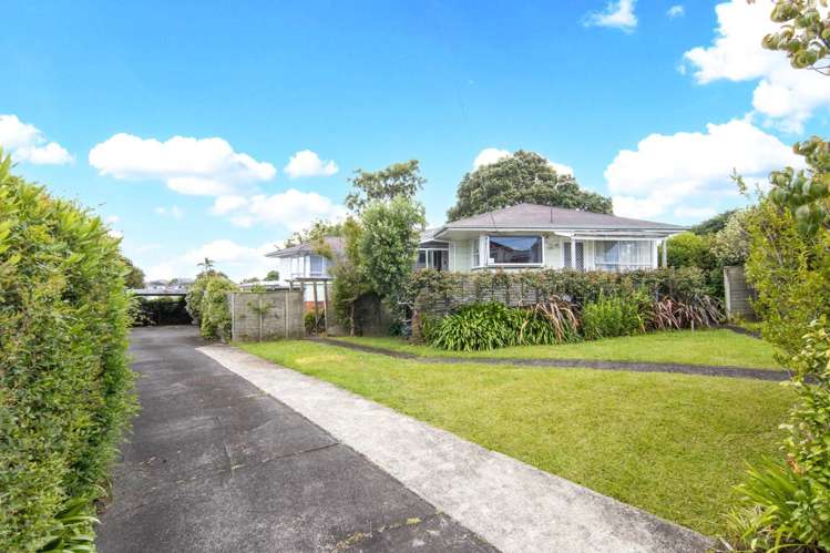 24 Tania Place Blockhouse Bay_4