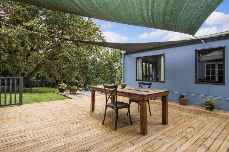 2 Poland Street Waikino_13