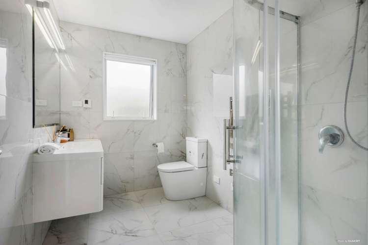 51 Cilliers Drive Silverdale_18