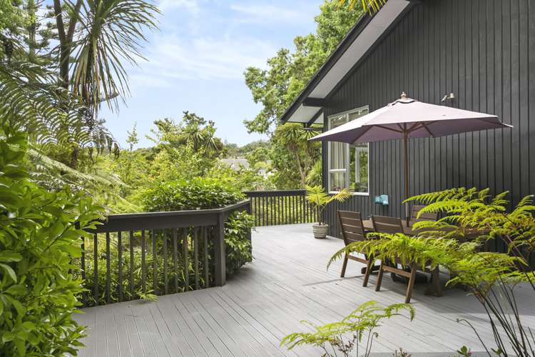 49 Daffodil Street Titirangi_14