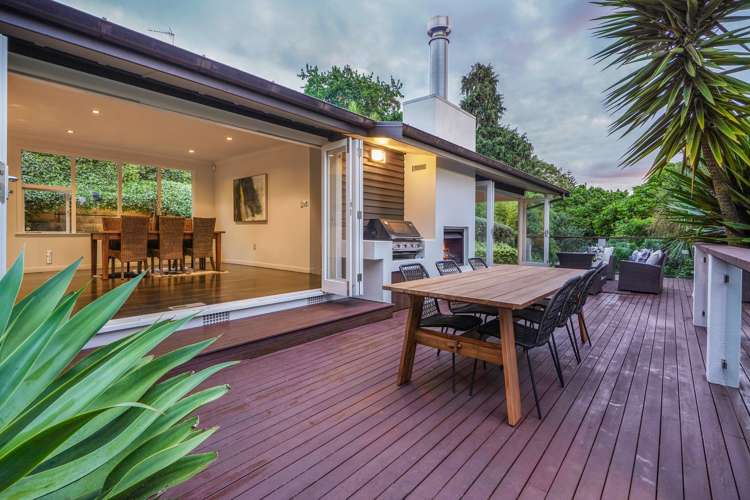 54 Memorial Drive Hamilton East_5