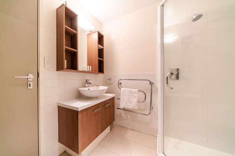 410/85 Beach Road Auckland Central_12