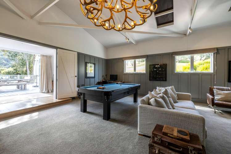 379i Gordons Road Waiheke Island_27