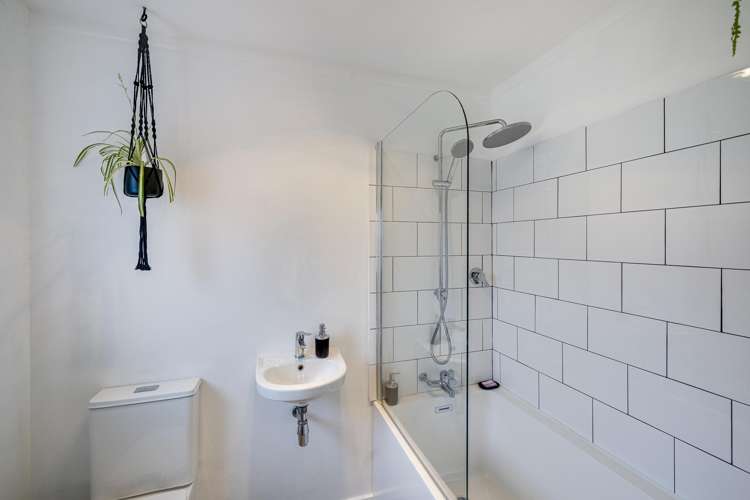 3/245 Kennedy Road Onekawa_11