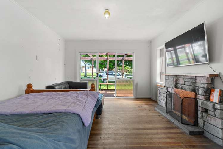15 & 15A Freyberg Crescent Pukekohe_5