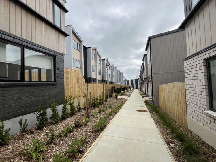 7 Paetai Lane 1801_2