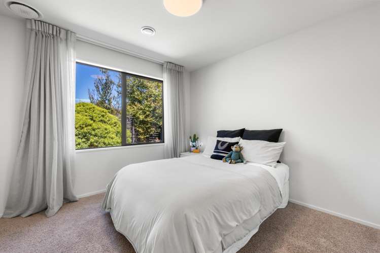 10 Pendeen Crescent Jacks Point_16