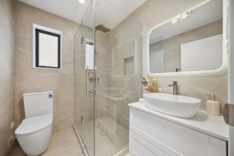 31 Range View Road Mount Albert_31