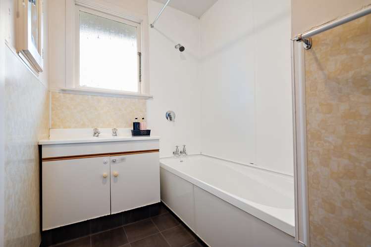 302 Wigram Road Wigram_13