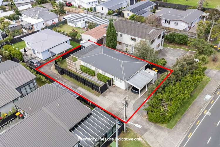 2/99 Hobsonville Road West Harbour_10